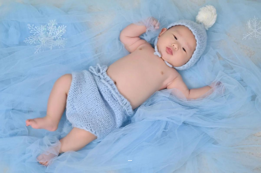 巢湖摸孕妇肚子沾喜气